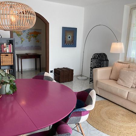 Casa Finestre Bianche Lägenhet Canelli Exteriör bild